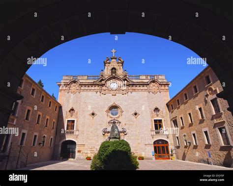 kloster lluc|Hospedería Santuari de Lluc